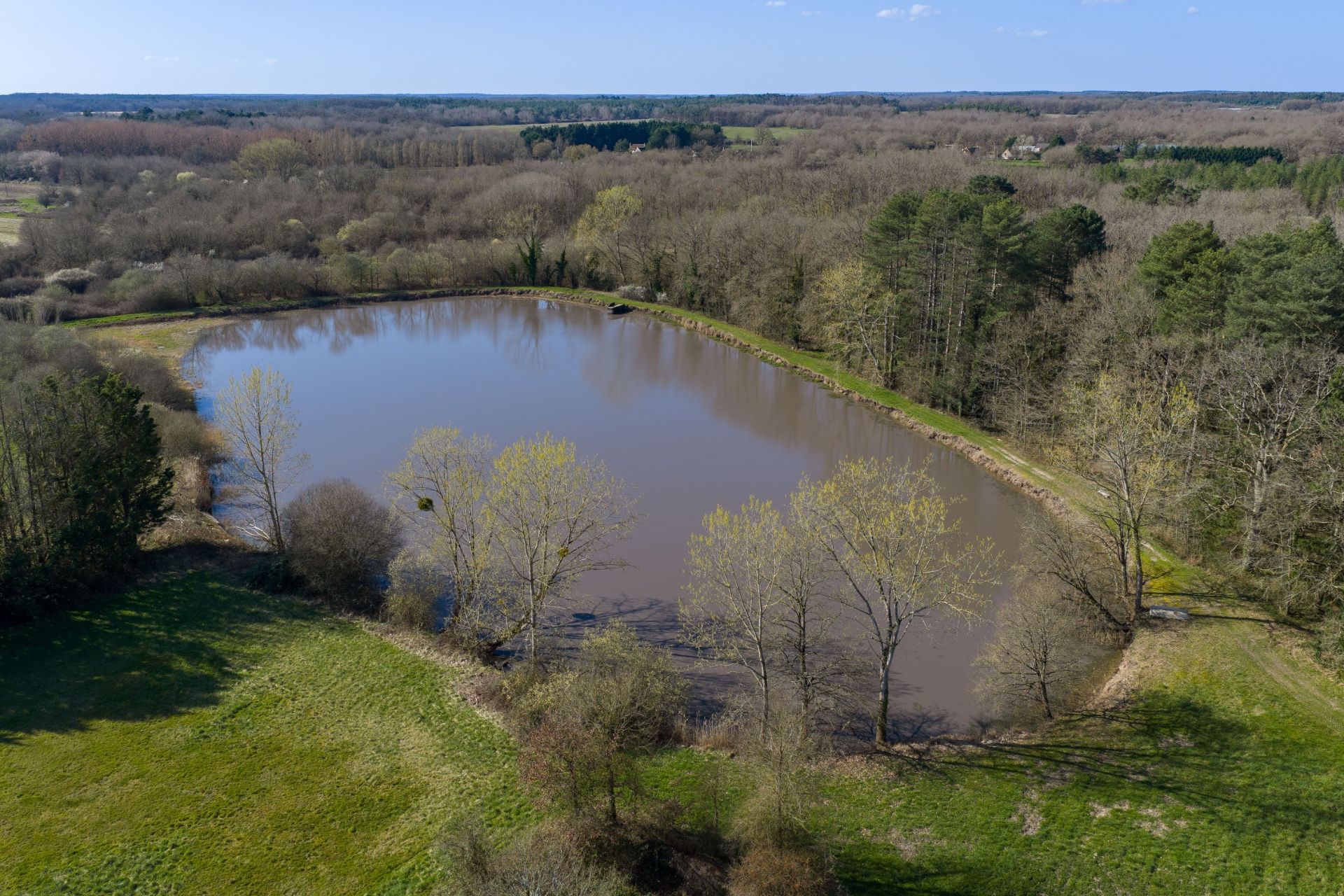 propriété 10 Pièces en vente sur COURMEMIN (41230)