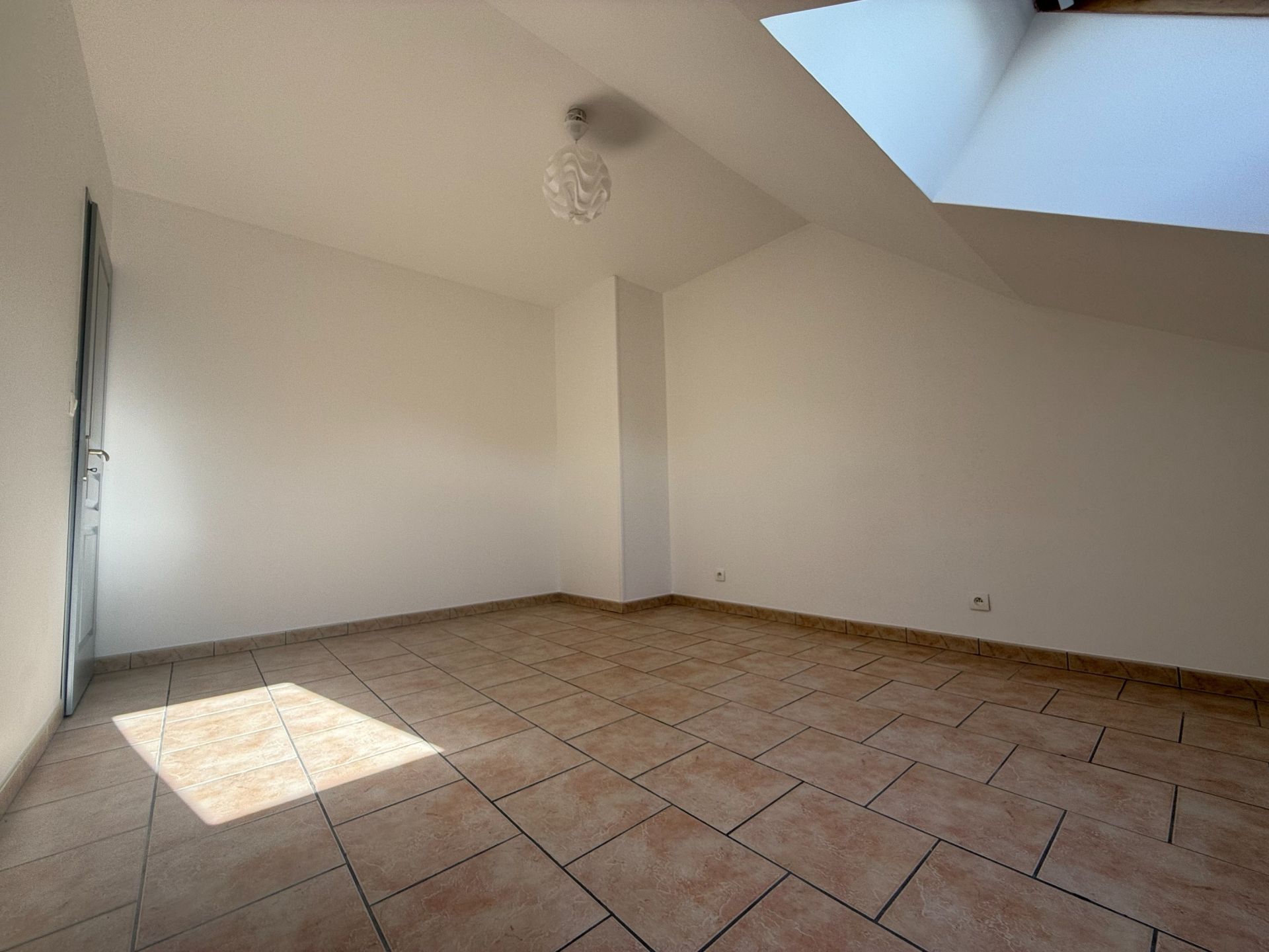 Vente Maison La Chaussée-Saint-Victor 4 Pièces 87.6 m²