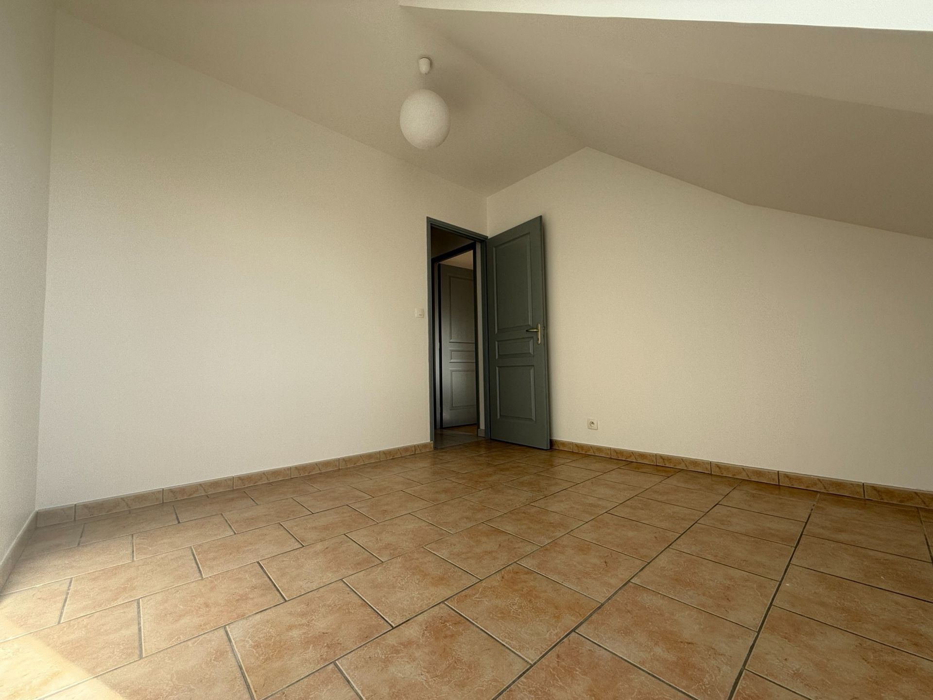 Vente Maison La Chaussée-Saint-Victor 4 Pièces 87.6 m²