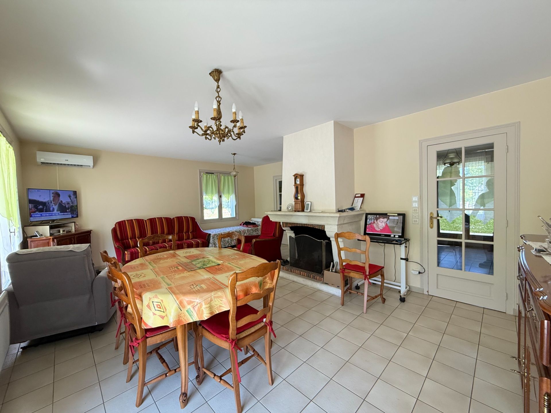 maison 4 Pièces en vente sur CHEVERNY (41700)