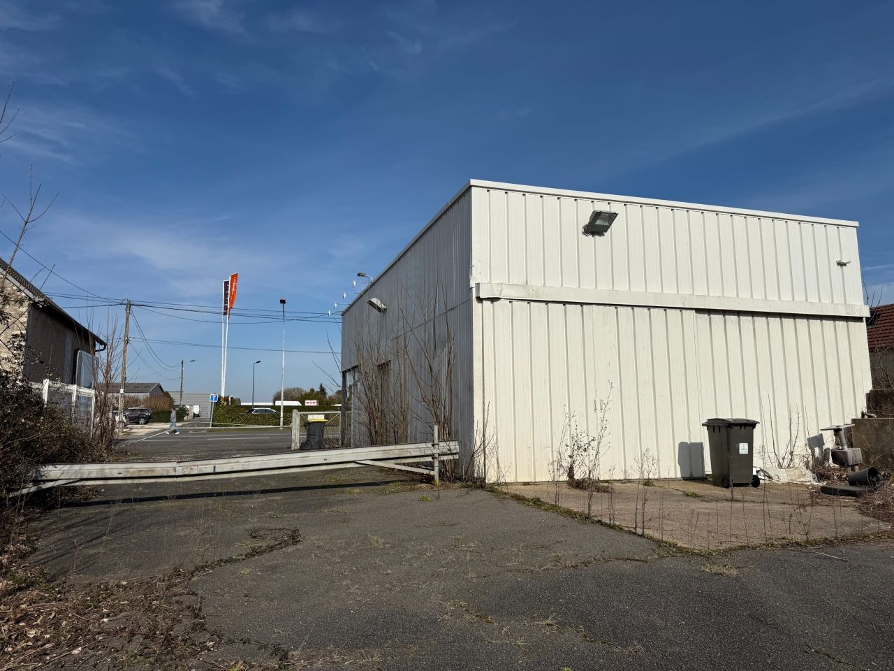 local d'activité en vente sur BLOIS (41000) Vente Local d'activité Blois 123 m²
